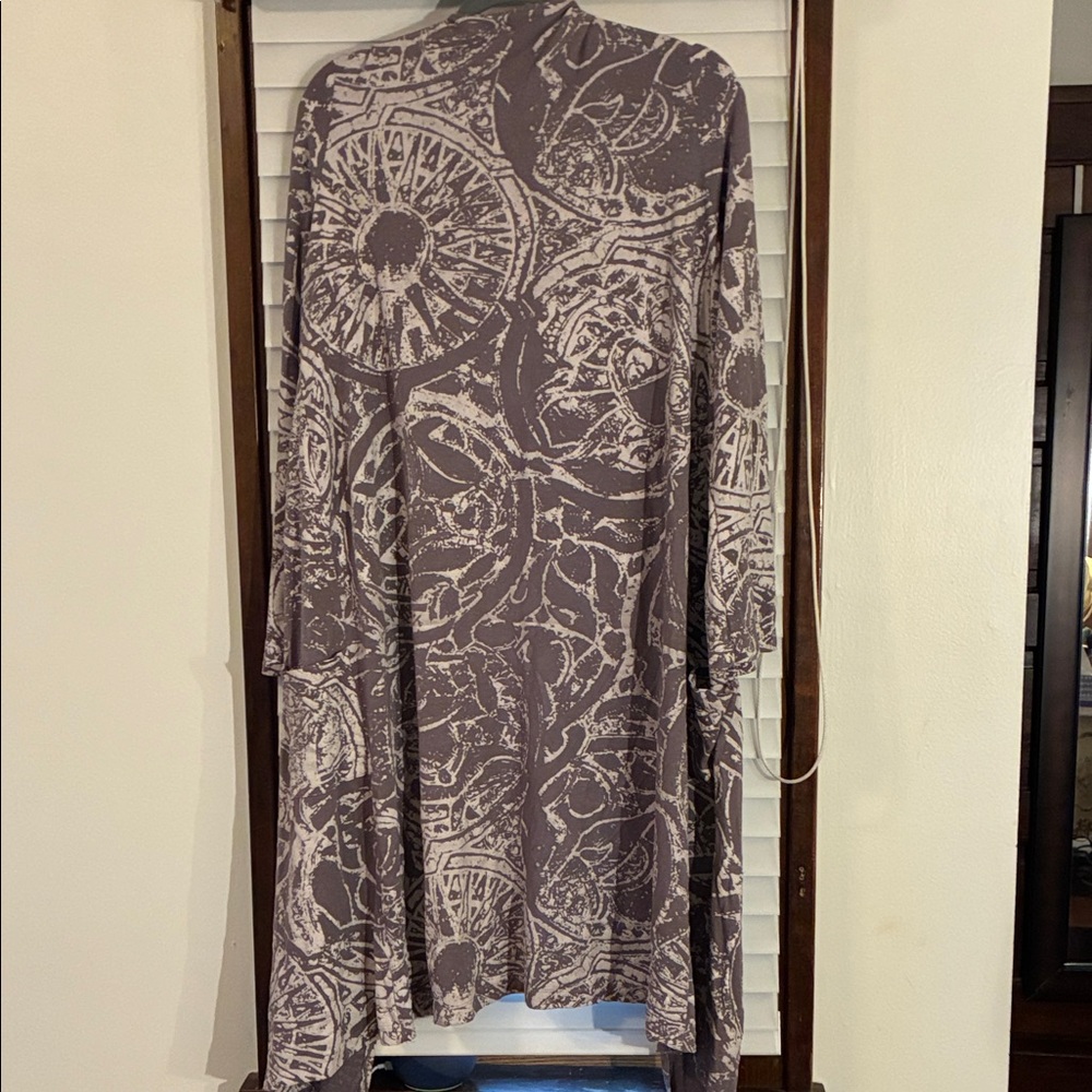 bryn Walker Gray and Cream Patterned Jacket - Picture 3 of 11